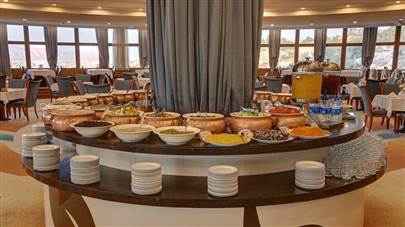 هتل بزرگ شیراز  هتل بزرگ شیراز